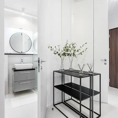 P&o Mennica Iii Varşova