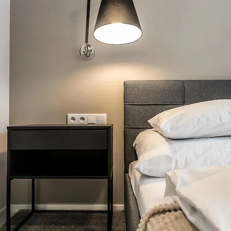 P&o Mennica Iii Varşova