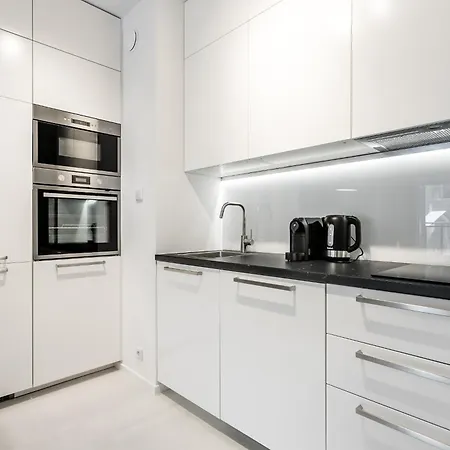 P&o Mennica Iii Daire *