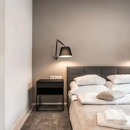 P&o Mennica Iii Варшава